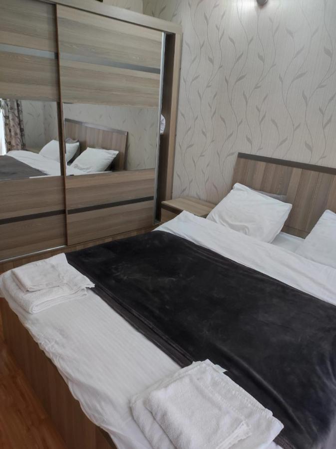 Apartment On Sherif Khimshiashvili Street 15B Batumi Exterior photo