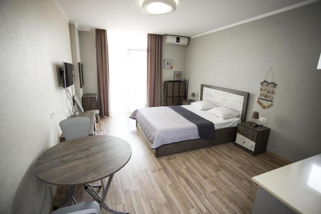 Apartment On Sherif Khimshiashvili Street 15B Batumi Exterior photo