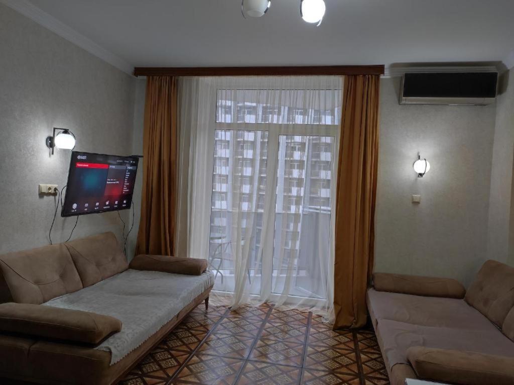 Apartment On Sherif Khimshiashvili Street 15B Batumi Exterior photo